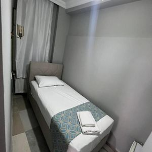 Budget Room